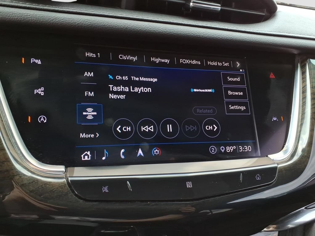 Used 2020 Cadillac XT6 Premium Luxury FWD image 13