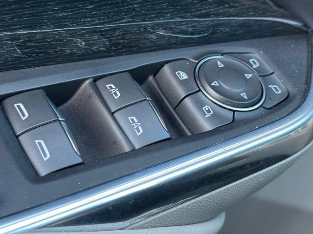 Used 2021 Cadillac XT4 Premium Luxury AWD/4WD image 40