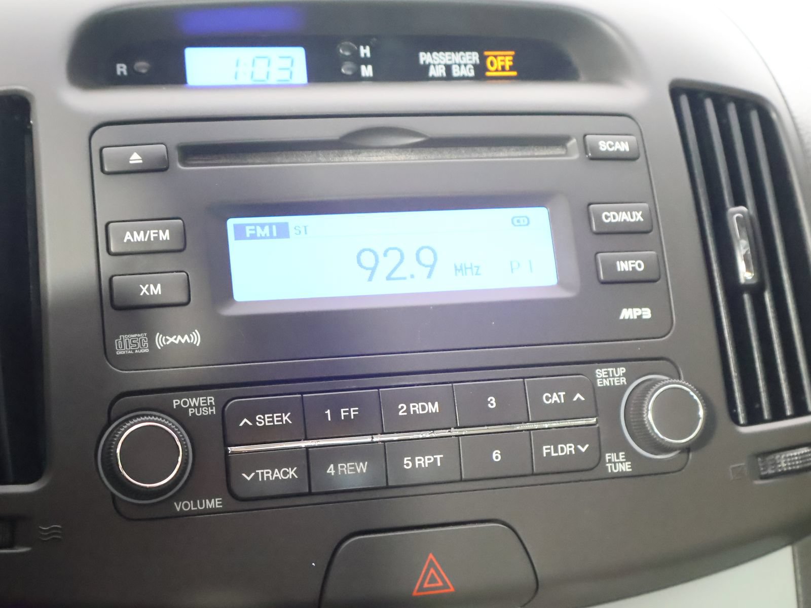 Used 2010 Hyundai Elantra GLS w/ Sunroof Pkg 3 FWD image 33