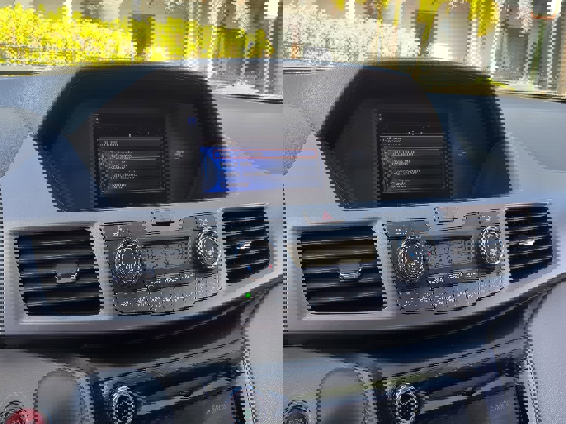 Used 2014 Honda Odyssey Touring image 26