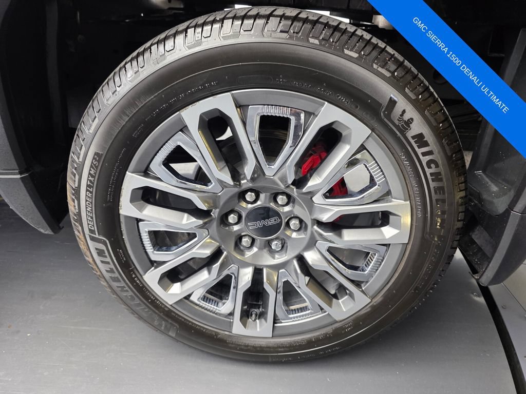 Used 2025 GMC Sierra 1500 Denali Ultimate AWD/4WD image 18