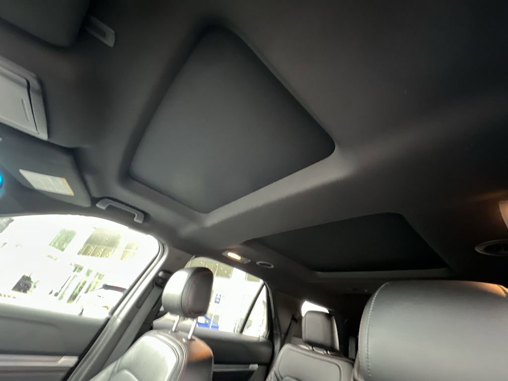 Used 2016 Ford Explorer Sport image 19