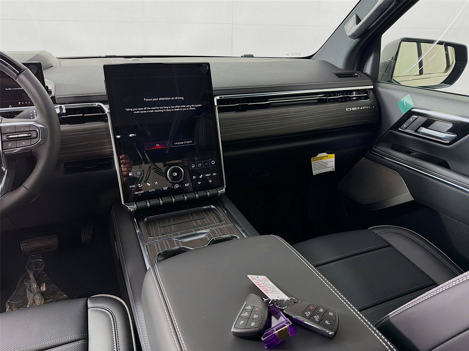 New 2025 GMC Sierra EV Denali AWD/4WD image 26