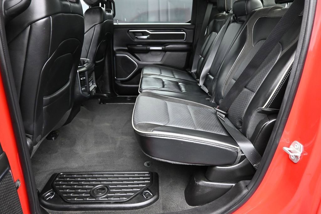Used 2024 RAM 1500 Laramie RWD image 31