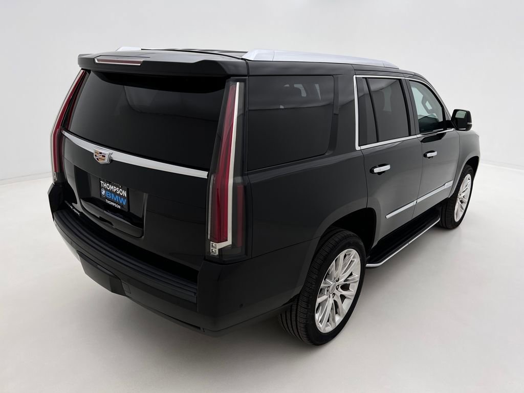 Used 2019 Cadillac Escalade Luxury image 7