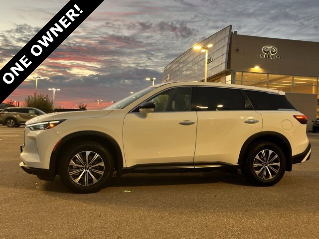 Certified 2023 INFINITI QX60 Pure image 2