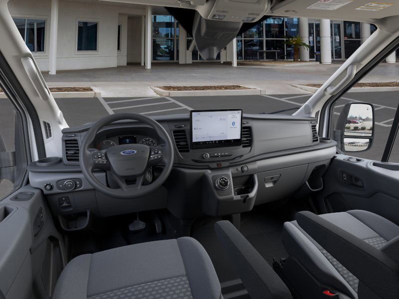 New 2025 Ford E-Transit 148 Medium Roof image 9