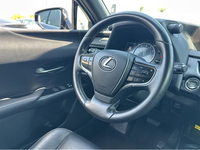Used 2021 Lexus UX 200 w/ Accessory Package (Z1) FWD image 24
