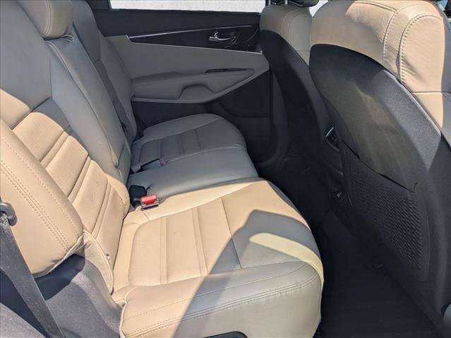 Used 2017 Kia Sorento EX w/ EX Advanced Touring Package FWD image 20