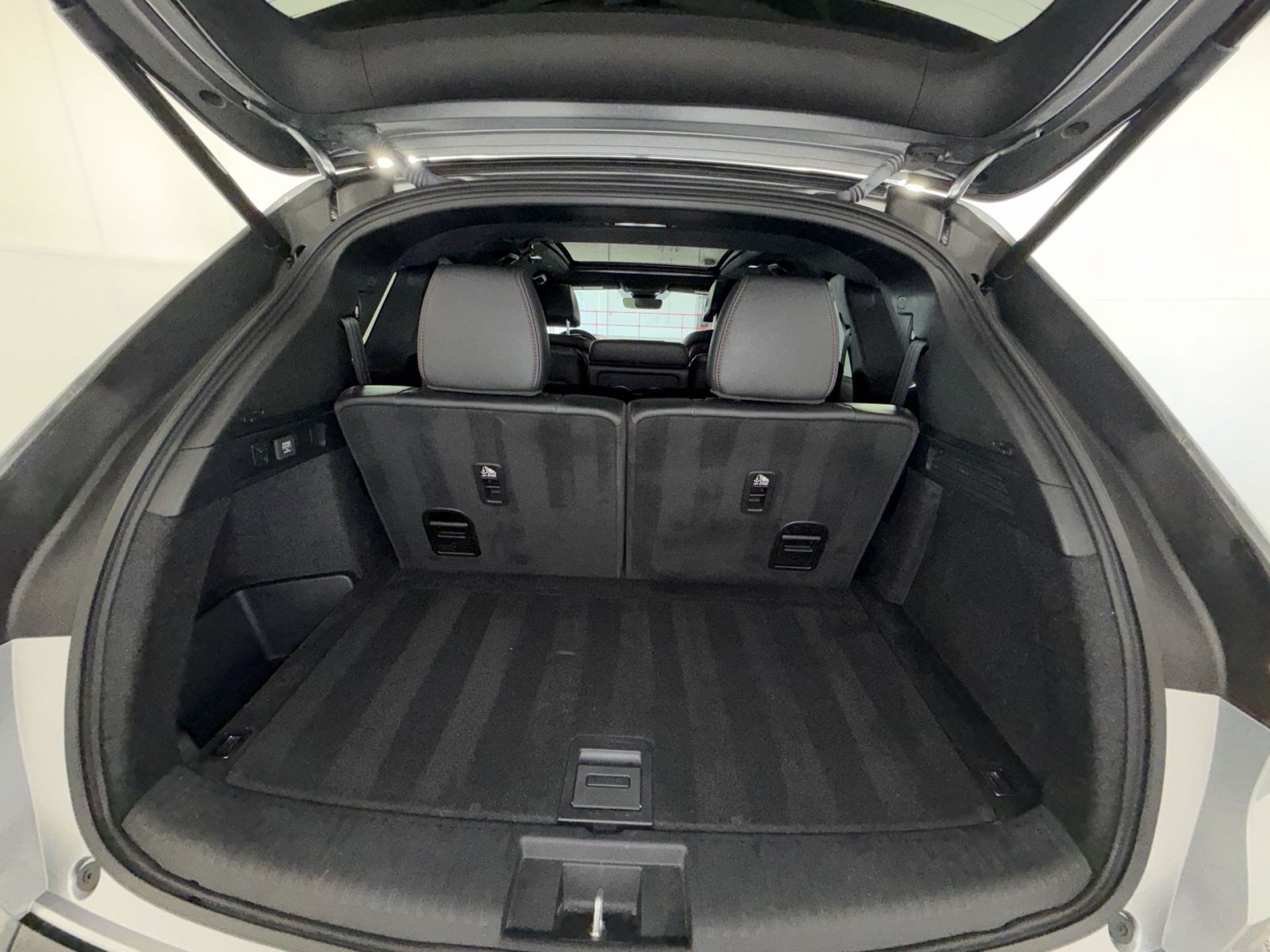 Used 2024 Acura MDX A-Spec AWD/4WD image 27