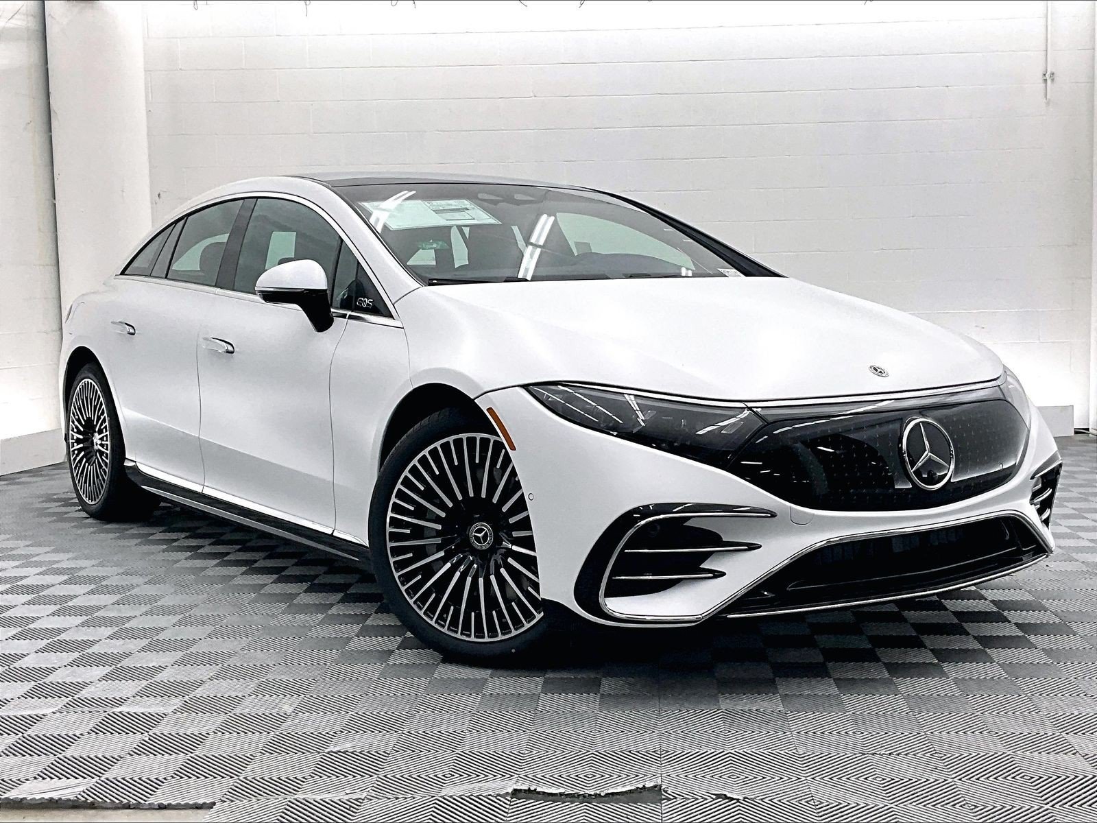 New 2026 Mercedes-Benz EQS 580 4MATIC Sedan image 16