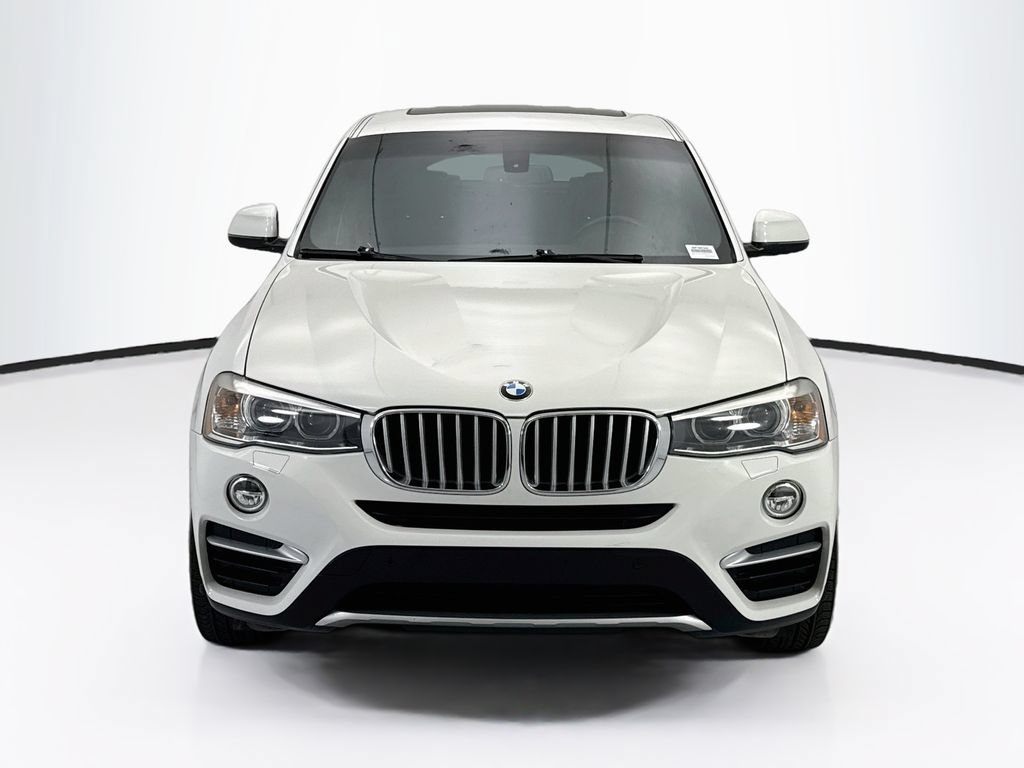 Used 2018 BMW X4 xDrive28i AWD/4WD image 2