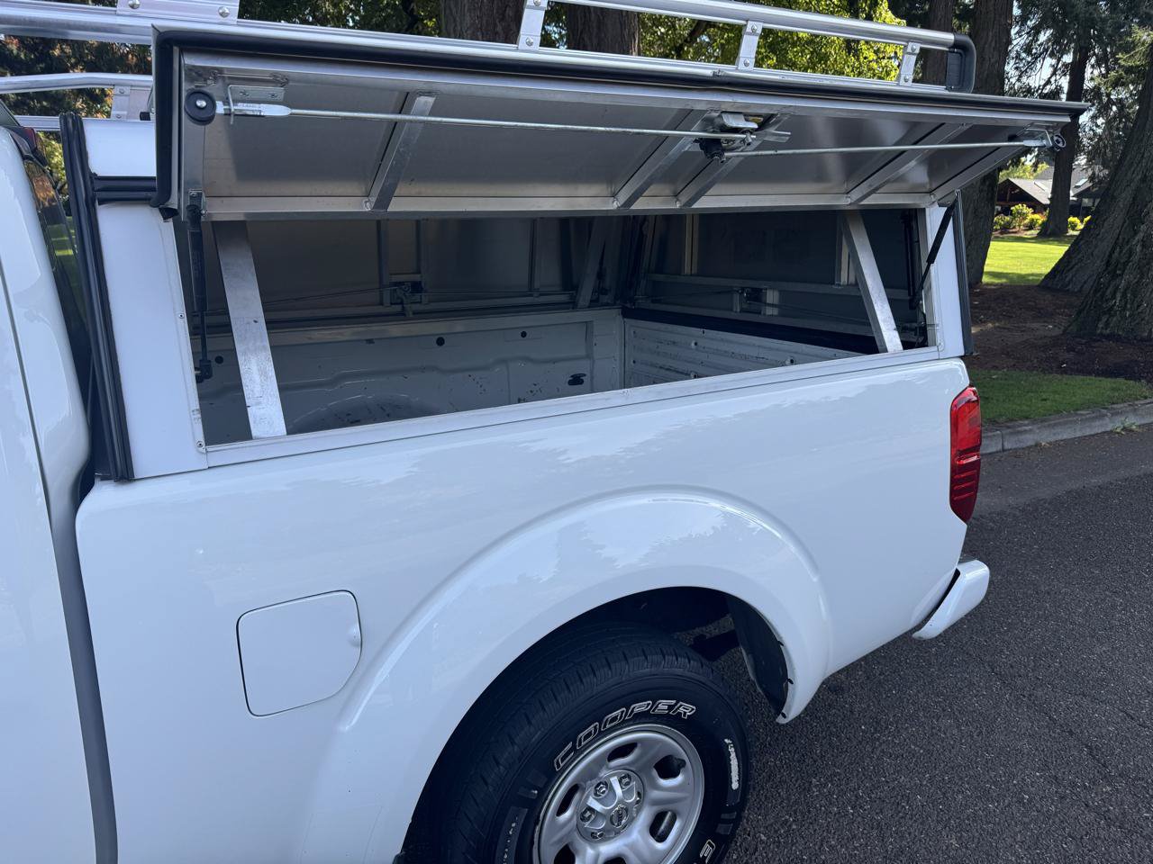 Used 2017 Nissan Frontier S RWD image 34