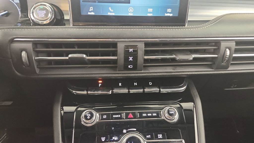 Used 2022 Lincoln Corsair AWD w/ Equipment Group 101A image 29