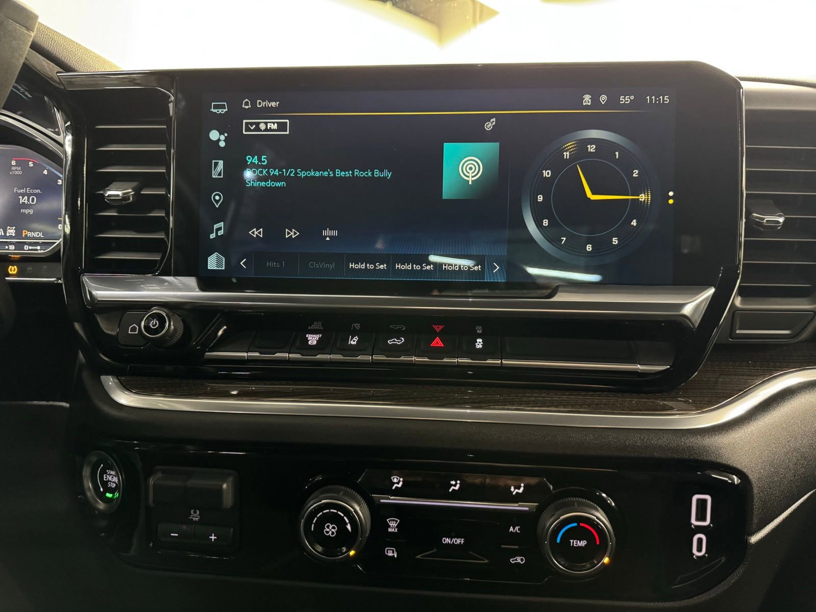 Used 2024 Chevrolet Silverado 3500 LT image 21