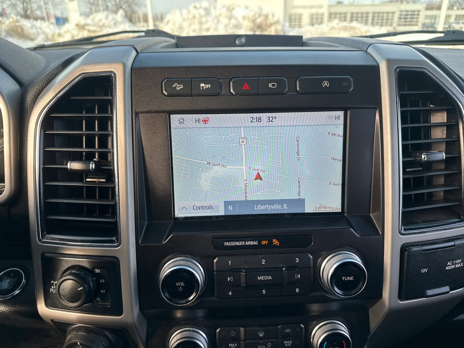 Used 2019 Ford F150 Lariat w/ Equipment Group 502A Luxury image 23