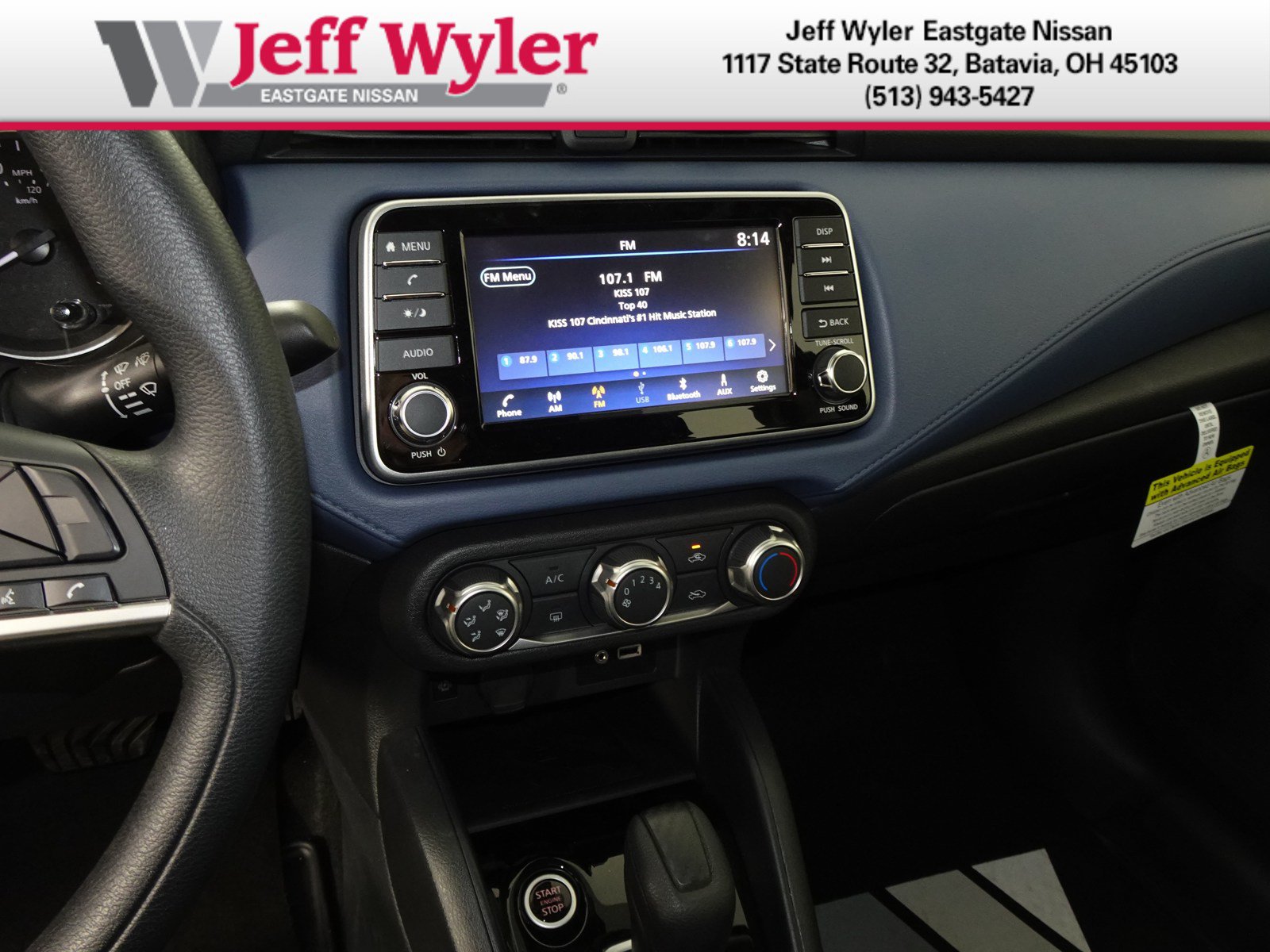 New 2025 Nissan Versa SV w/ Trunk Package FWD image 9