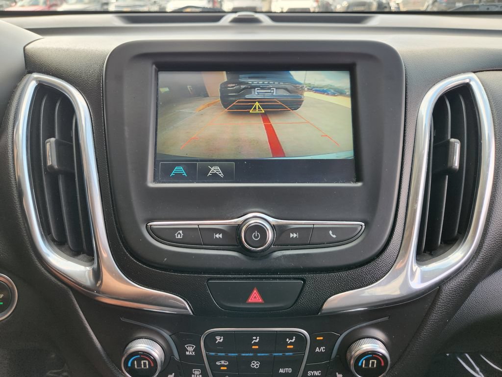 Used 2018 Chevrolet Equinox LT FWD image 19