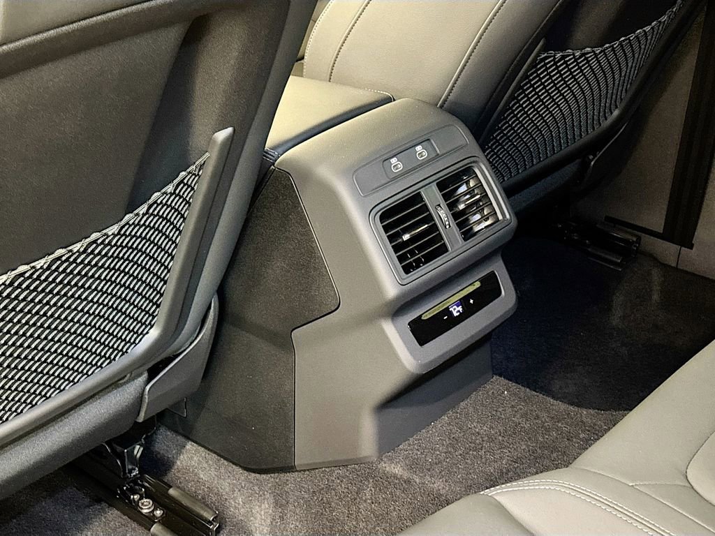 New 2025 Audi Q5 2.0T Premium Plus image 17
