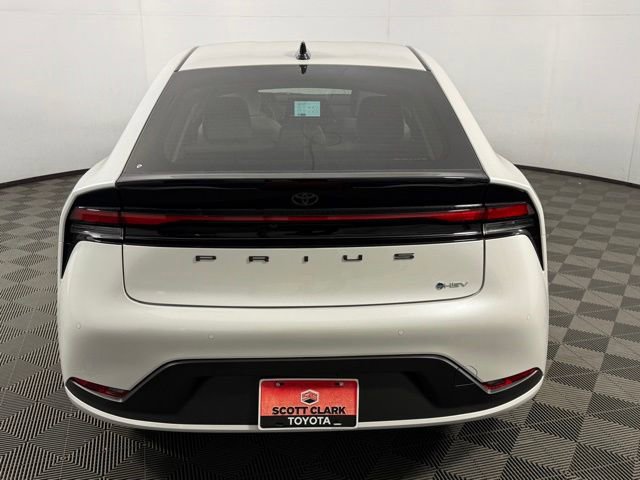 New 2026 Toyota Prius LE image 5