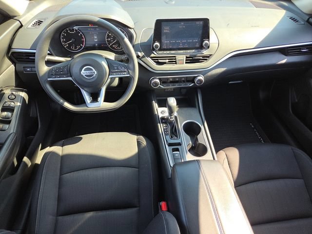 Used 2022 Nissan Altima 2.5 SV AWD/4WD image 8