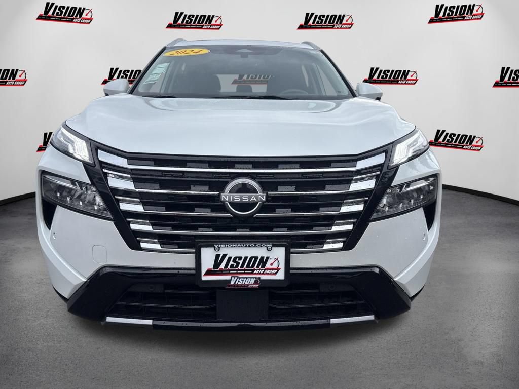 Certified 2024 Nissan Rogue Platinum AWD/4WD image 2