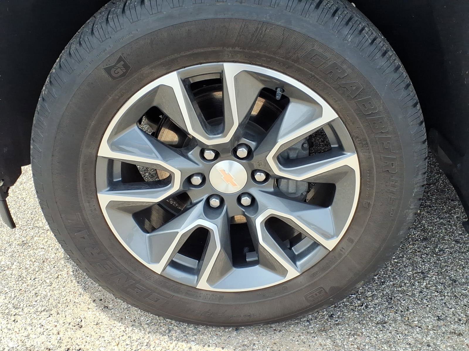 Used 2024 Chevrolet Silverado 1500 LT image 17