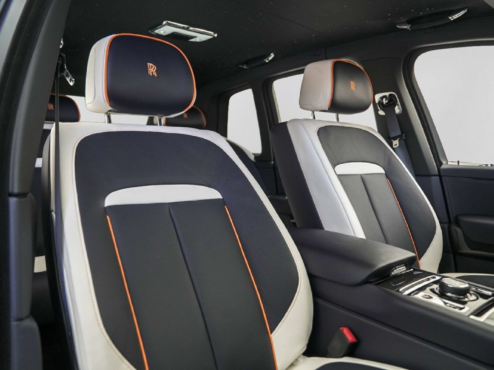New 2026 Rolls-Royce Cullinan Black Badge AWD/4WD image 53