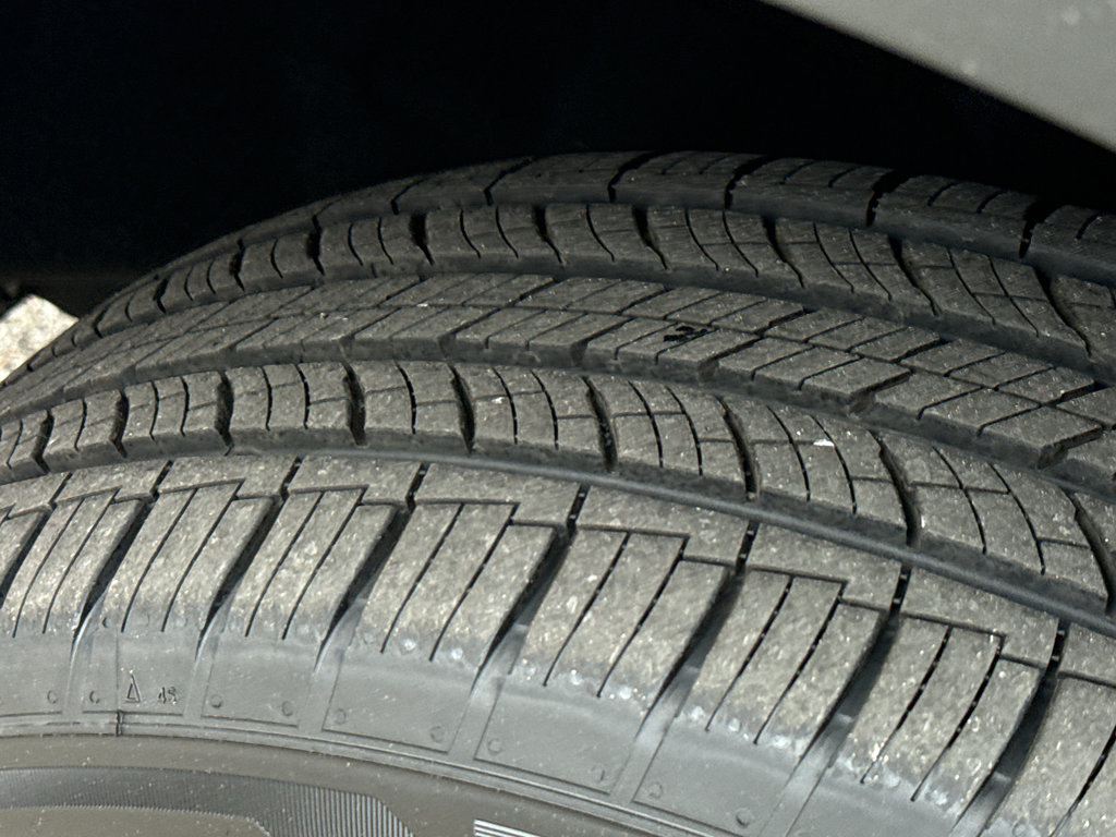 New 2026 Jeep Cherokee Laredo AWD/4WD image 11