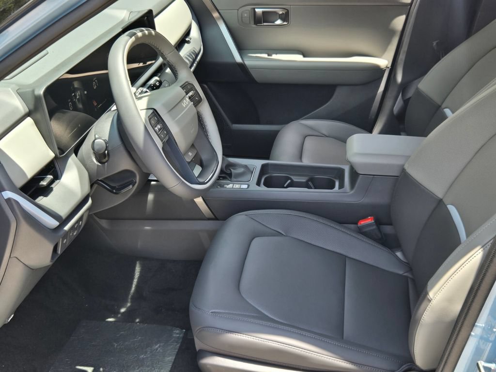 New 2027 Kia Seltos EX w/ EX Panoramic Sunroof Package FWD image 6