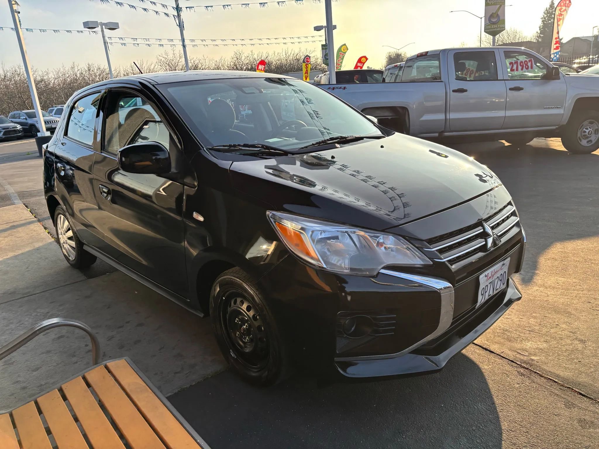 Used 2021 Mitsubishi Mirage ES image 2