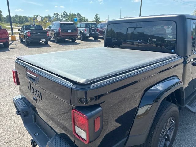 Used 2024 Jeep Gladiator Sport AWD/4WD image 68