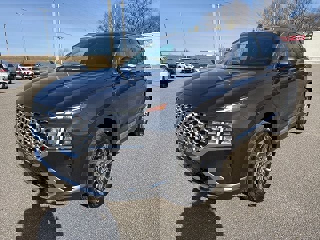 Used 2023 Hyundai Santa Fe SEL w/ Premium Package image 5