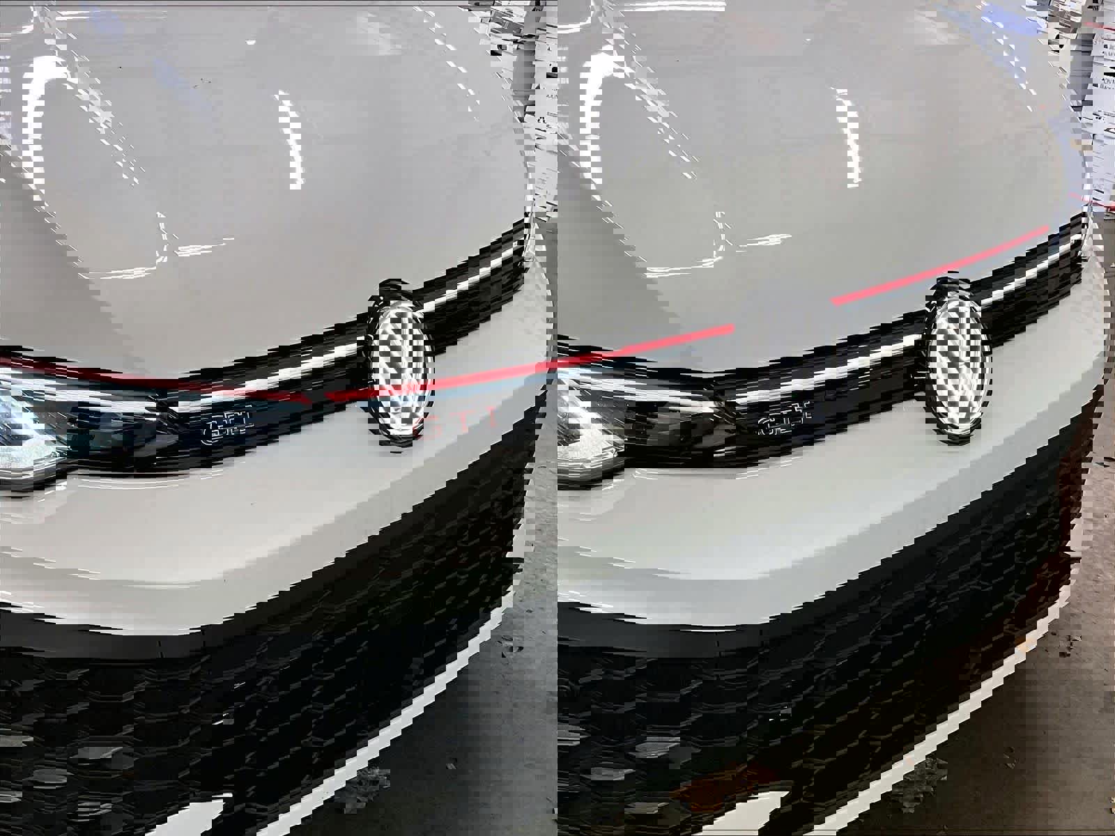 New 2026 Volkswagen GTI SE image 33