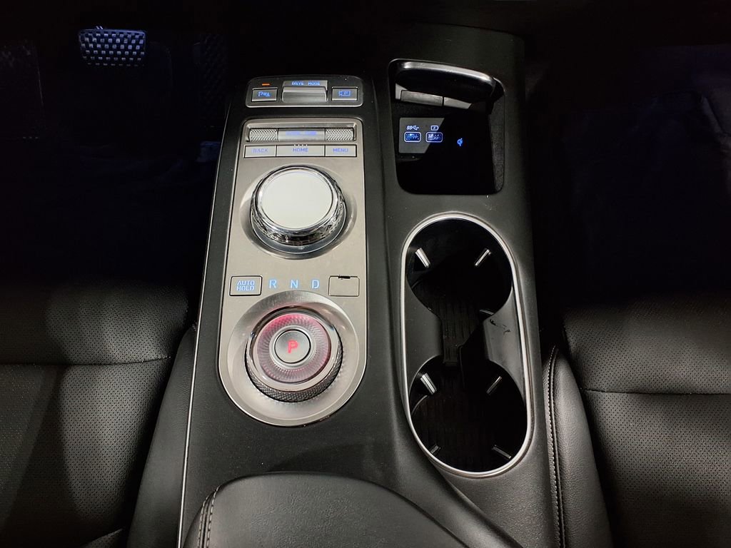 Used 2025 Genesis GV70 2.5T AWD/4WD image 22