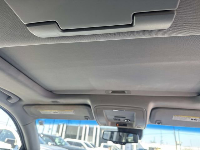 Used 2016 GMC Yukon SLT w/ Open Road Package image 13