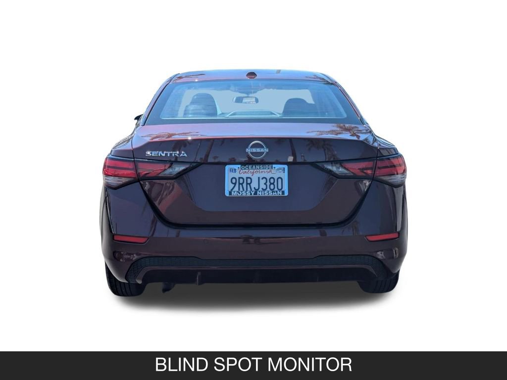 Used 2025 Nissan Sentra SV FWD image 9
