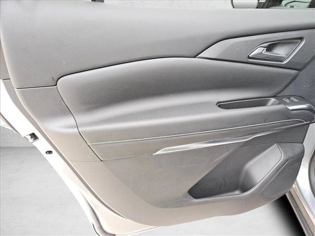 Used 2024 Chevrolet Traverse LT image 13