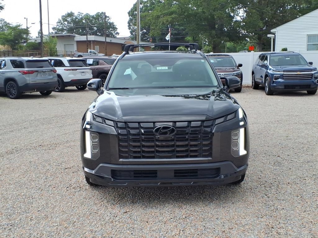 Used 2024 Hyundai Palisade XRT FWD image 2