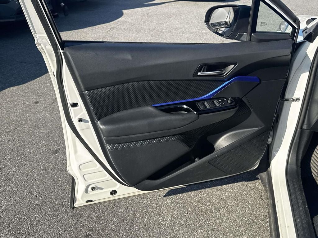Used 2021 Toyota C-HR XLE FWD image 14