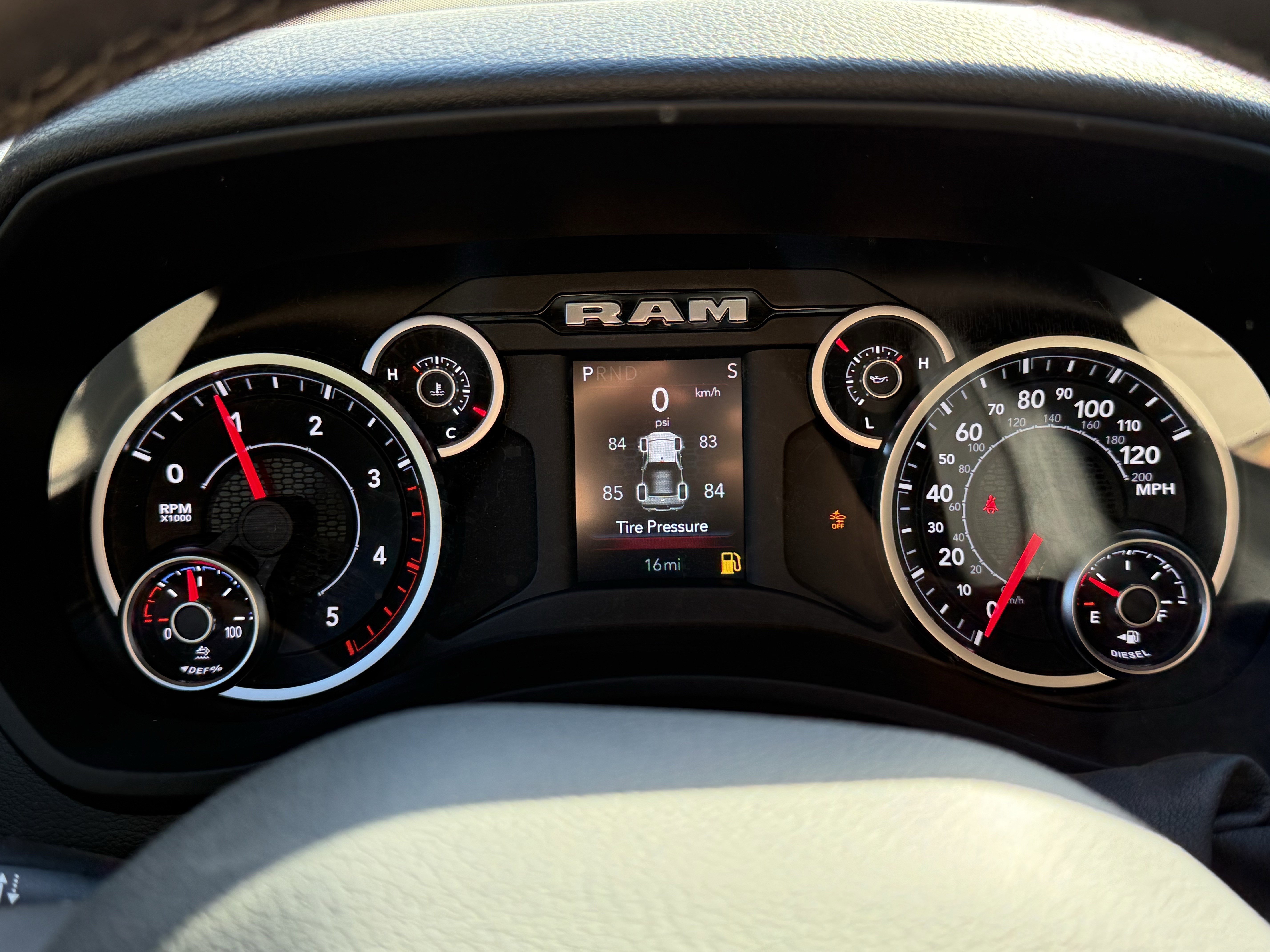 New 2026 RAM 2500 Lone Star image 26