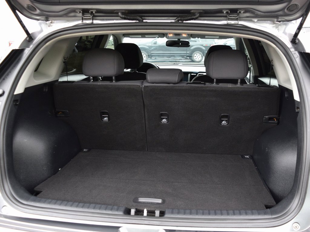 Used 2017 Kia Niro LX image 4