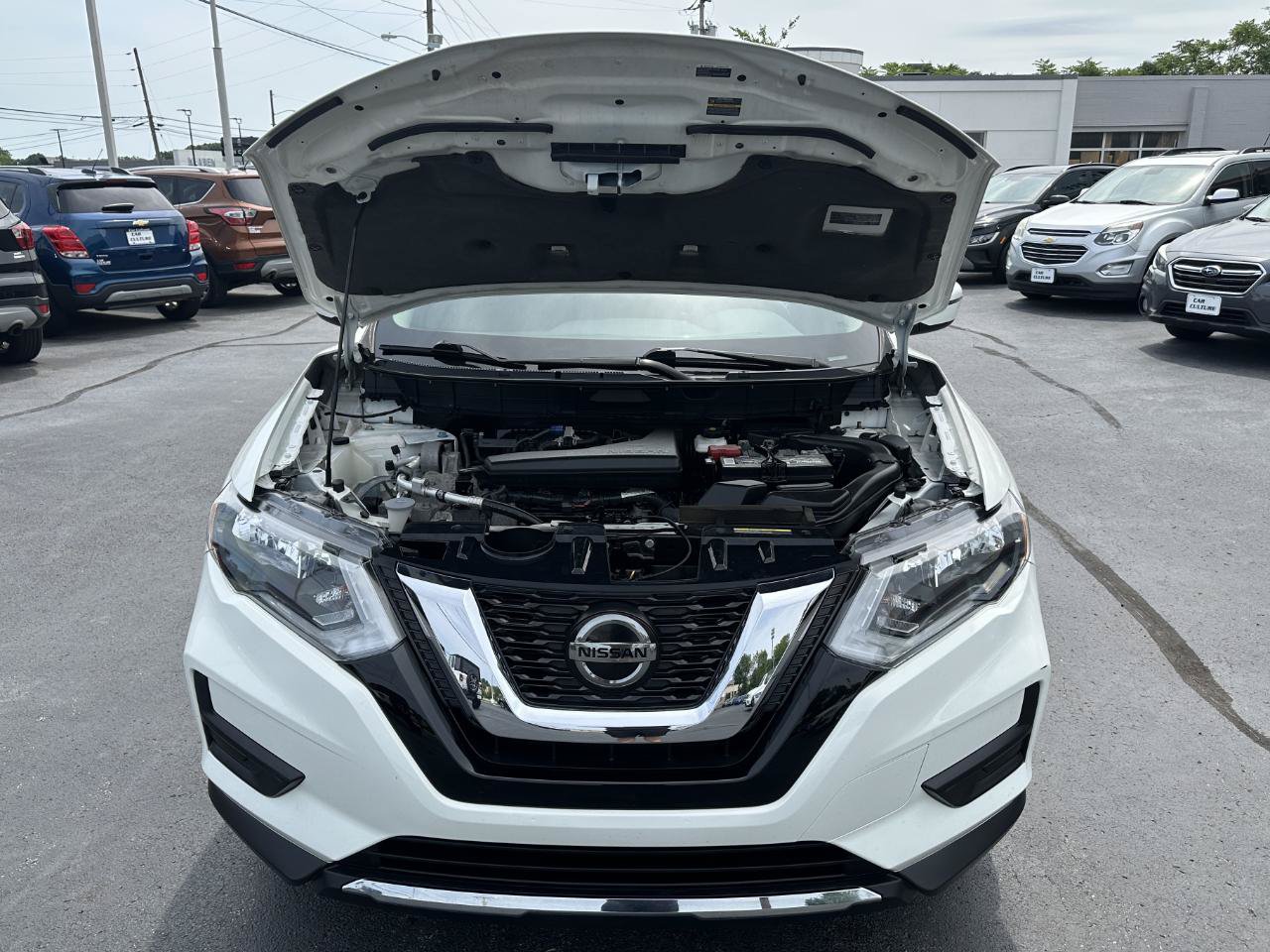 Used 2019 Nissan Rogue S w/ Special Edition Package AWD/4WD image 18