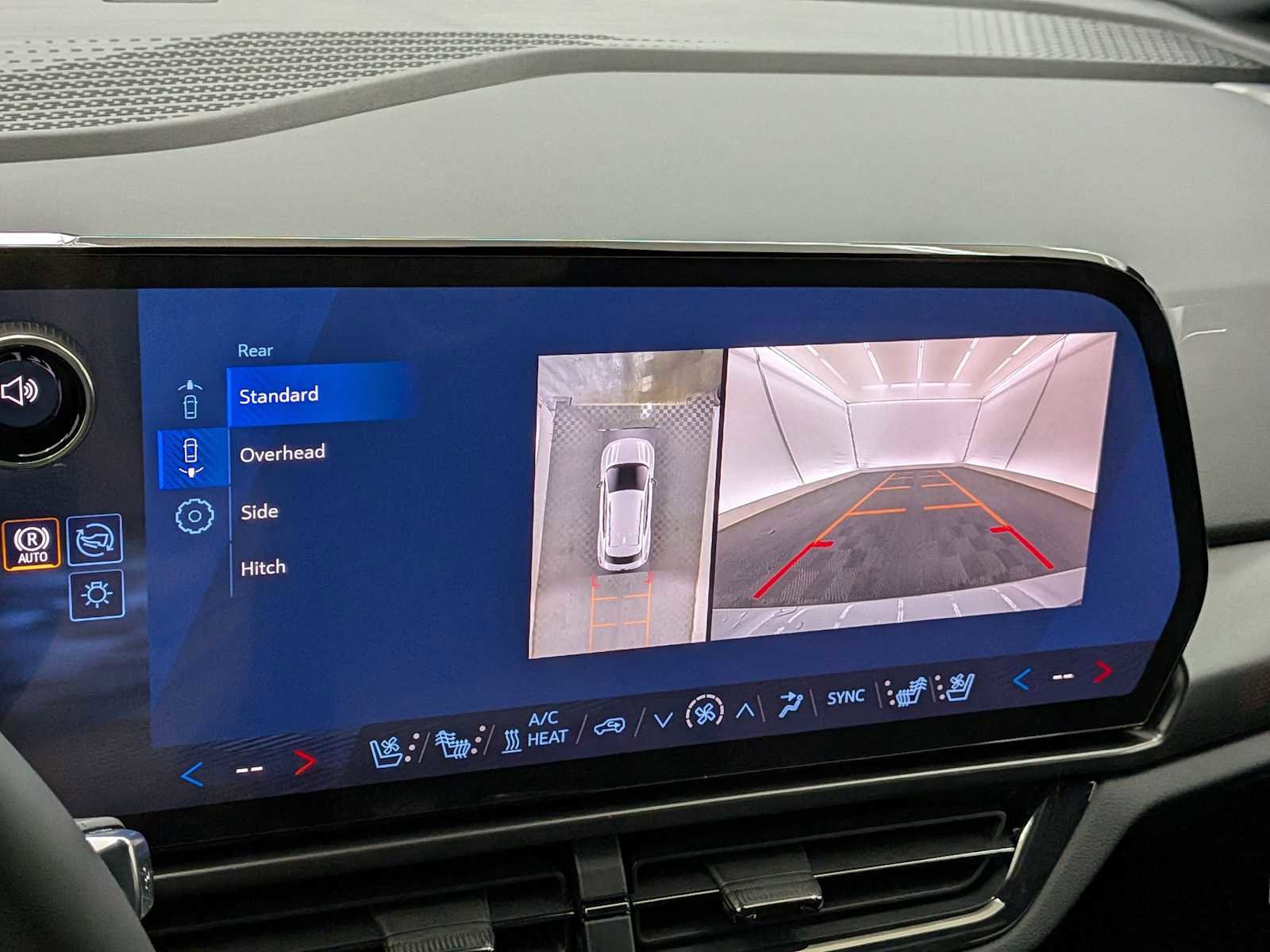 New 2026 Chevrolet Equinox EV RS image 29