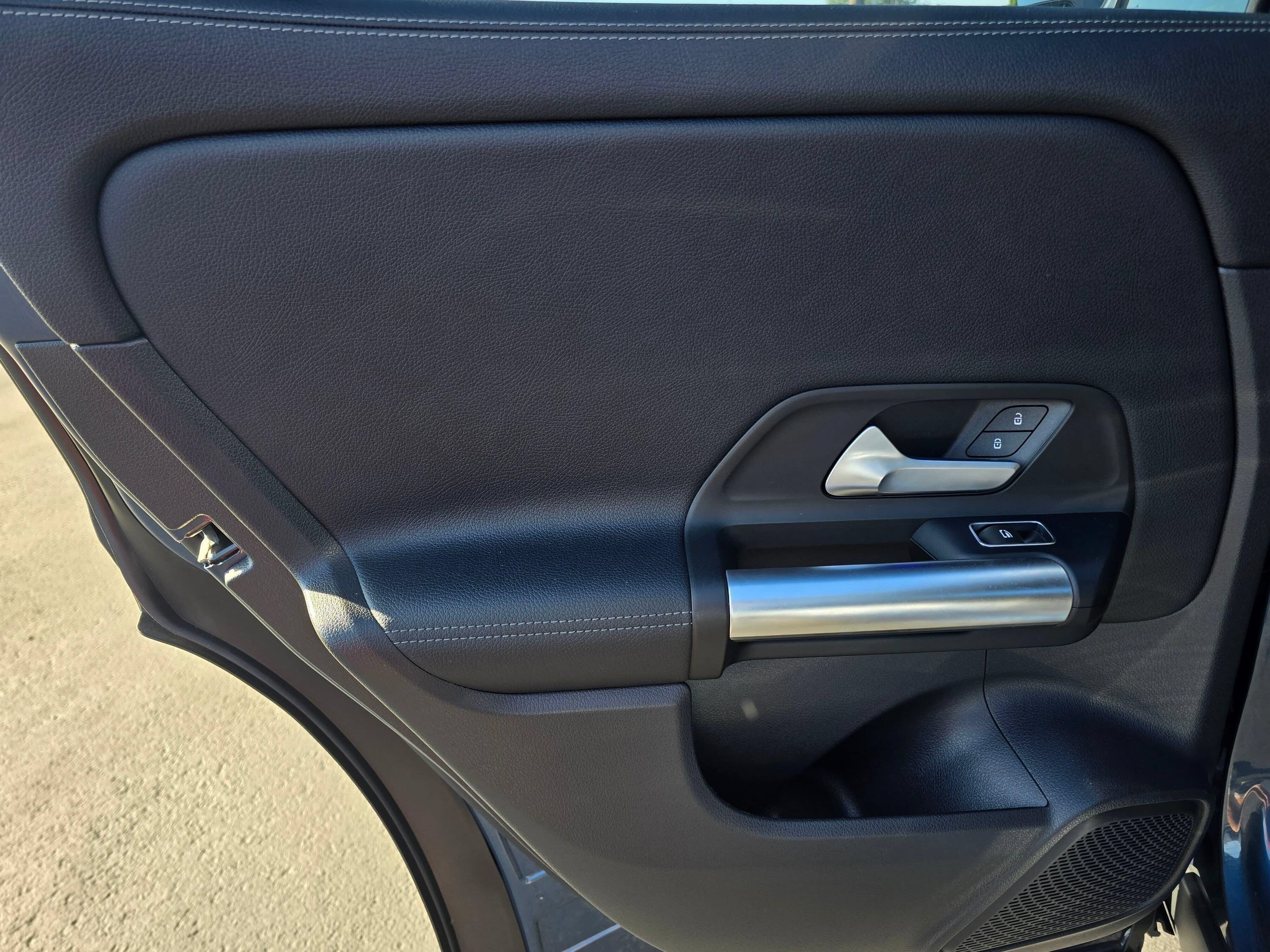 Used 2022 Mercedes-Benz GLA 250 4MATIC image 18