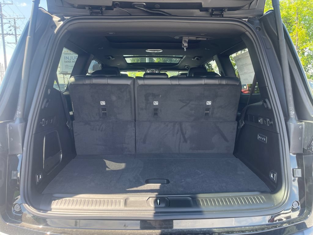 New 2026 Jeep Grand Wagoneer Limited AWD/4WD image 17