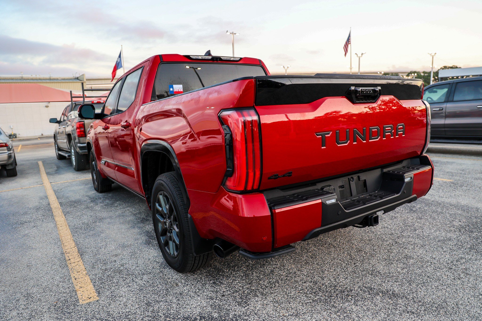 Used 2026 Toyota Tundra Platinum AWD/4WD image 9