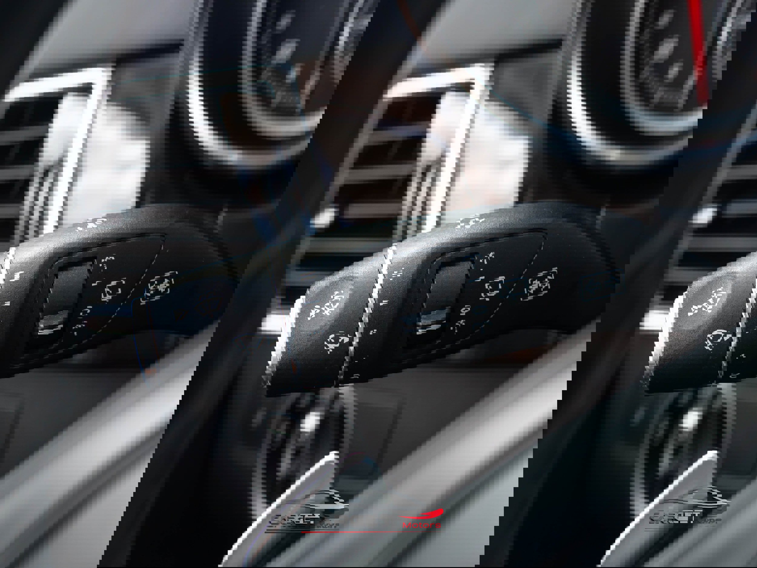 Used 2018 Mercedes-Benz GLS 450 4MATIC w/ Premium Package image 31