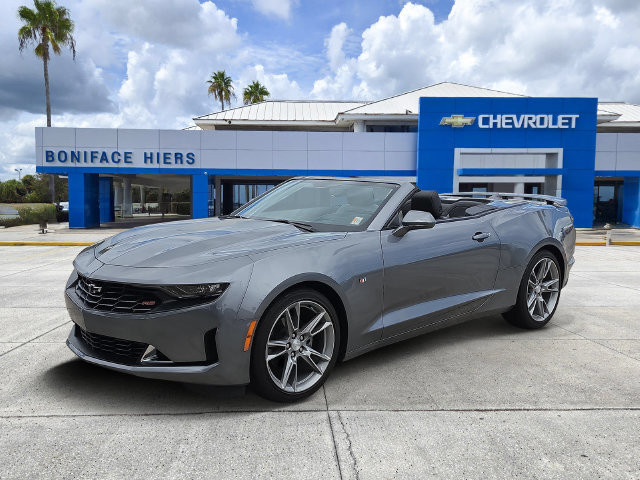 Used 2022 Chevrolet Camaro LT w/ RS Package RWD image 3