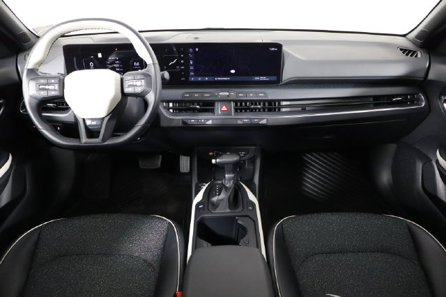 Used 2025 Kia K4 GT-Line Turbo FWD image 13